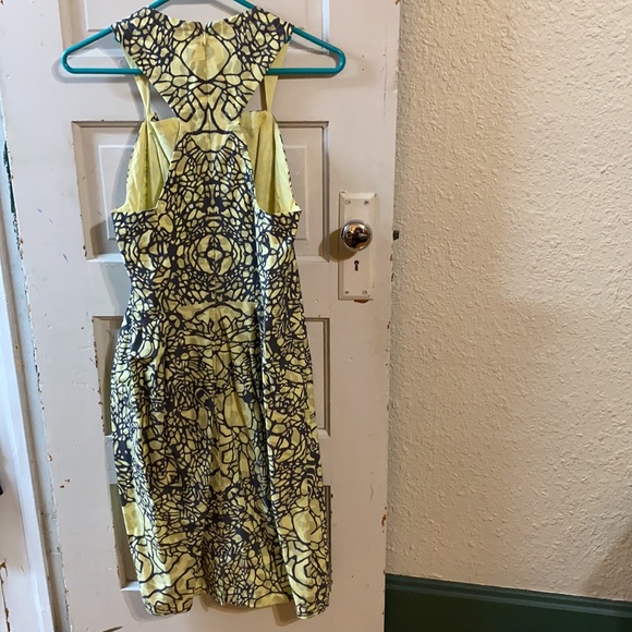 Summer Dress, size juniors M, sleeveless - Picture 3 of 3